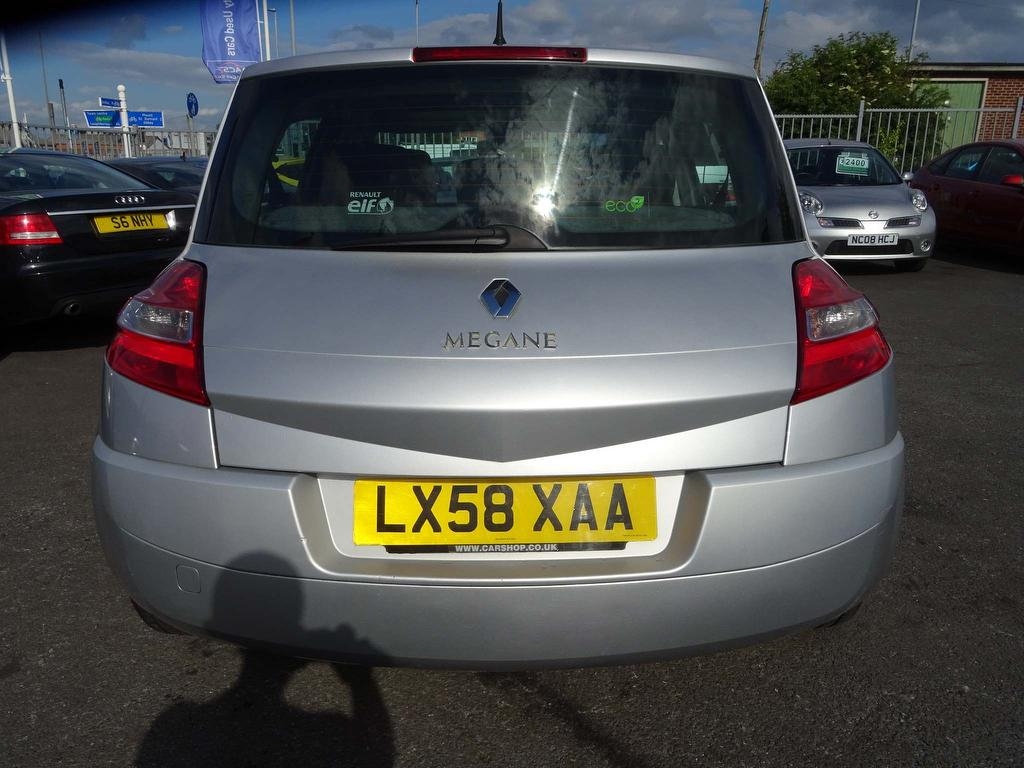 Renault Megane 1.5 dCi Dynamique 5dr 